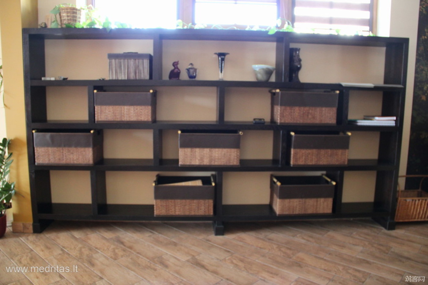 Customization of Furniture Hardware for Functional and Stylish Organization