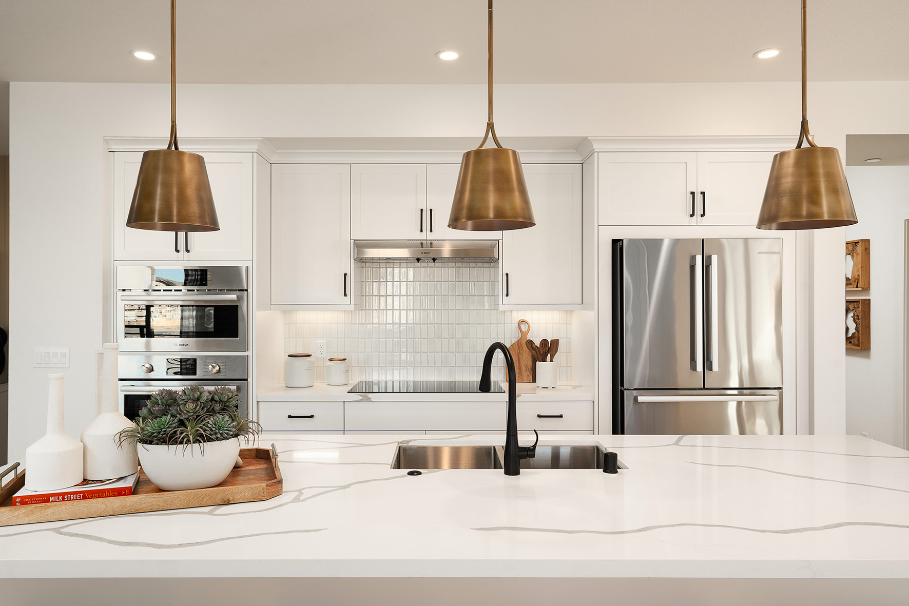 Creating Custom Kitchens: An Enlightened Journey to Sunshine City Hardware and Cabinets