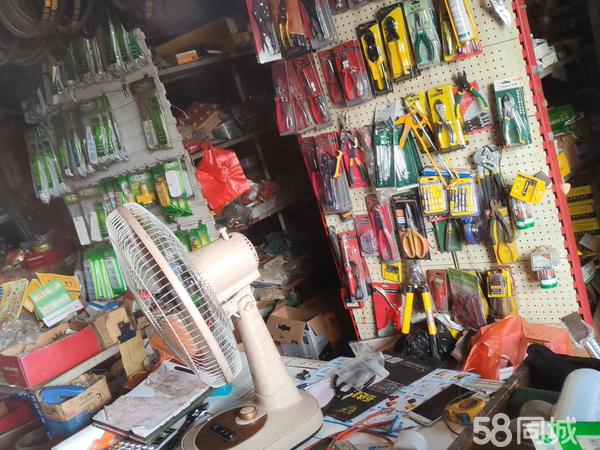 60平米五金店转让信息