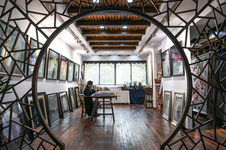 Wuxiang County Xingda Hardware Store: A Staple of the Community