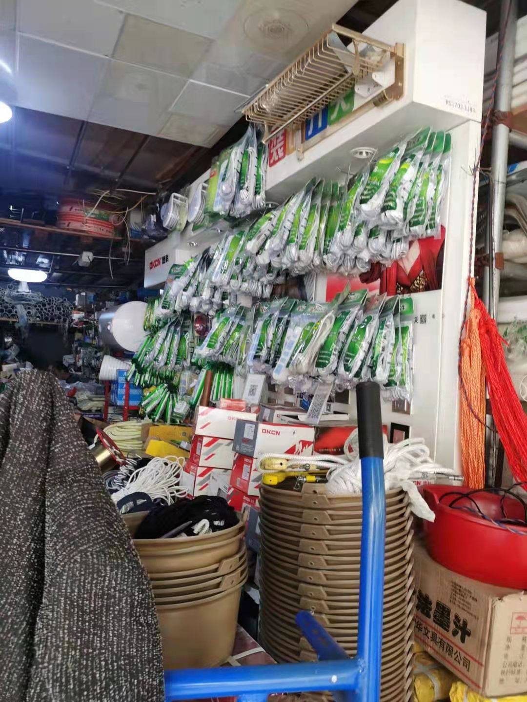 昆明华丰五金批发，一站式五金采购中心